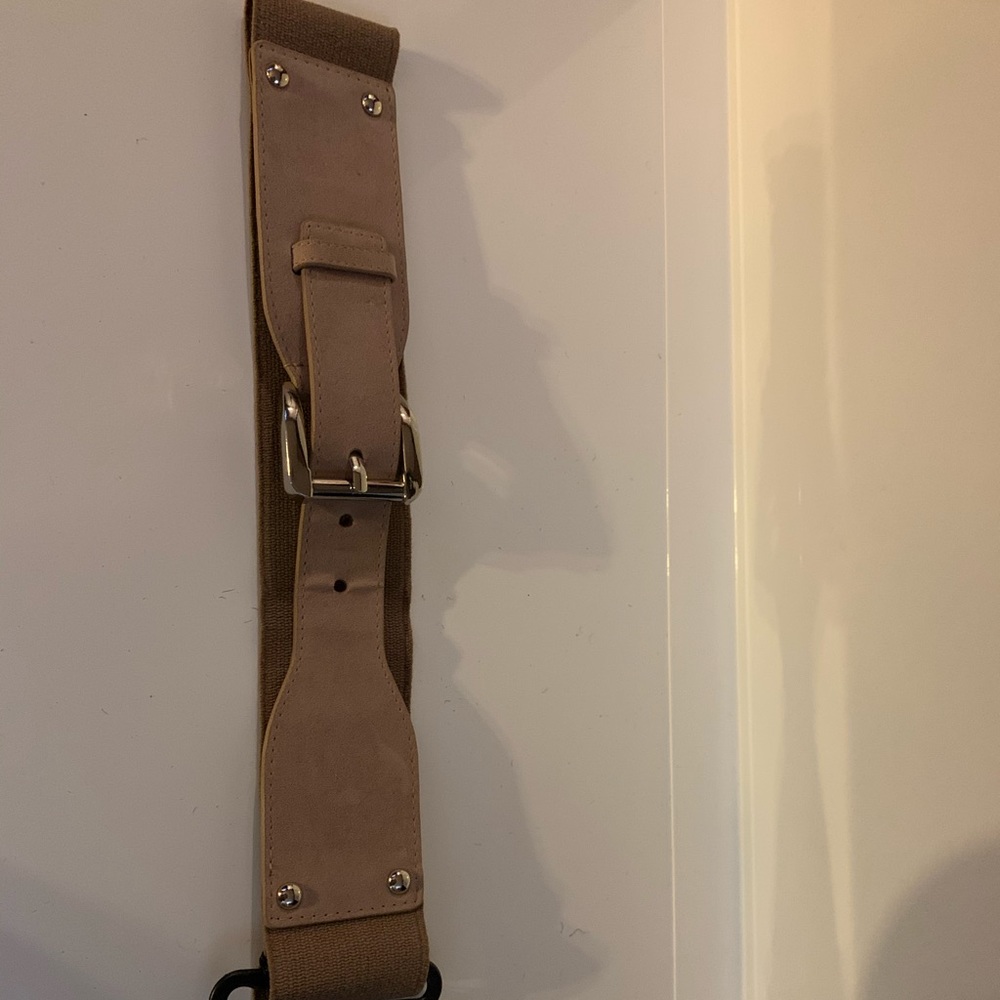 Tan Belt Express